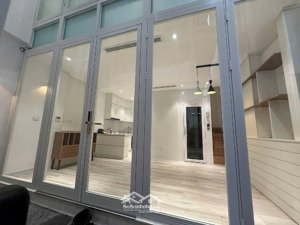 láng hạ - 40m2 - lô góc - thang máy - nội thất hiện đại - kịp về đón tết + vị trí trung tâm thuận