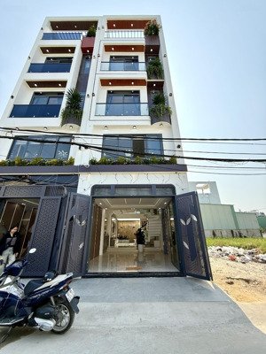 nhà mặt tiền đường thông thạnh xuân 38, dt: 4.2x14m, lửng, 3 lầu, 4pn, p. thờ, gara xe, sân thượng