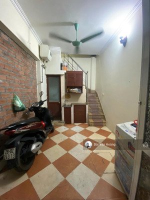 duy nhất 1 căn tài chính hơn 3 tỷ tại ngọc lâm đối diện mipec long biên, ngõ nông, 4 tầng khung cột