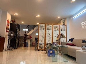 sổ a4 - ngay ngã tư phú nhuận - 3 tầng bê tông cốt thép - chỉ 10 tỷ