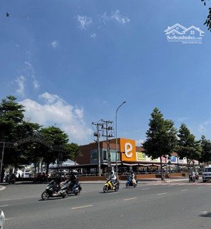 bán khách sạn mini đối diện cityland gò vấp, ngay emart ,76m², 12 phòng, giá tôt