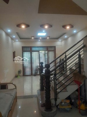 bán nr đẹp xuất sắc, đông hưng thuận 15, 6,7 tỷ, 64m2, 3pn, 3wc