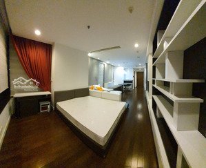 nhà em bán lại căn hộ 50m2,1pn căn góc tòa lancaster 20 núi trúc giá nhỉnh 6 tỷ.lh 