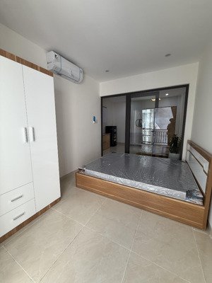 bán toà căn hộ mới mt 5m5 hoà cường. dt 70m2 7 phòng full nội thất trục thông kd cho thuê tốt