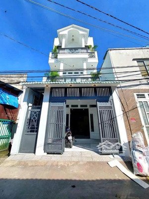 xả lỗ bán nhanh nhà bình thạnh đường hoàng hoa thám, p5, bình thạnh dt 63m2, shr