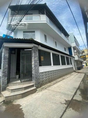 bán nhà góc 2 mặt tiền hẻm 45/ lê cơ, an lạc, bình tân - rộng rãi thoáng mát, cách chợ vài bước