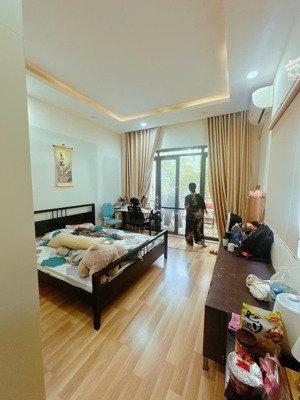 bán nhà huỳnh văn bánh - 77m2 4 tầng - 12 tỷ - tiềm năng cho thuê đa dạng, lợi nhuận vượt trội