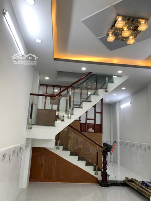 siêu phẩm đường số 1 gần chợ bình long sát vách tân phú chỉ 4.98 tỷ