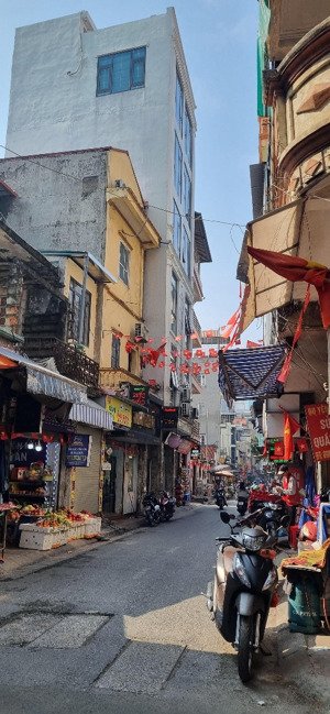 hiếm! 15 tỷ hơn. bán nhà trung kính, cầu giấy - 42m2 - 3 mặt thoáng - ngõ thông - ô tô gần