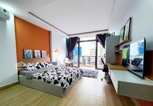 cho thuê căn hộ ban công, q1, đường nguyễn thái bình, gần chợ bến thành, công viên 23/9