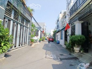 bán nhà nát 10x21m đường ô tô né nhau lã xuân oai, tăng nhơn phú a