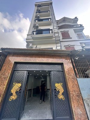 bán nhà chia tài sản phố trương định nhà đẹp 3 thoáng dân xây ngõ thông 45m x4t giá nhỉnh 8 tỷ