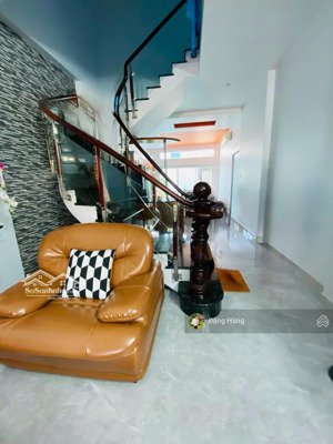 nhà nguyên căn cạnh lương định của, quận 2 (4x19m) 1 trệt 3 lầu sân thượng. giá chỉ 35tr/th