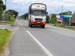 đất đức hòa; long an. gần bv đa khoa hậu nghĩa, 7x22m, shr công chứng ngay