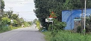 cần bán lô đất ngay sát tt hậu nghĩa, mặt tiền đường 823 giá thanh lý