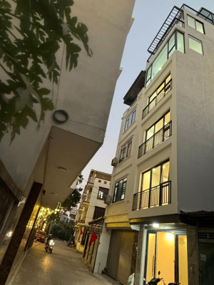 bán nhà 7 tầng thang máy ô tô tránh kinh doanh khu tđc thượng thanh việt hưng long biên