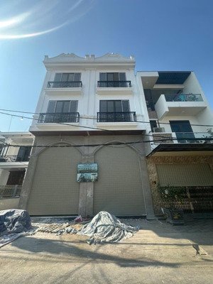 hot!chỉ bỏ số tiền bằng căn chung cư sở hữu ngay nhà 4 tầng cạnh bv vinmec hải phòng