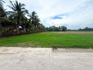 ngộp bank bán gấp 996,9m2 đất vườn có sẵn thổ cư ngay tt gò dầu, cực đẹp shr. giá chỉ 1tỷ3