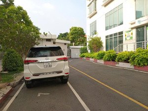 bán shophouse hoàng anh river view thảo điền dt 263m2, 2 tầng, giá 20.5 tỷ. lh: vân