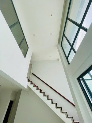 bán duplex cao cấp d-homme mặt tiền hồng bàng trực tiếp cđt