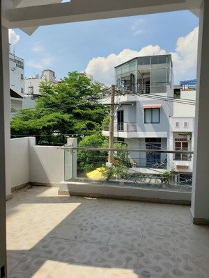 bán nhà riêng 70m2, đường 1, tân phú, quận 7, 13,2 tỷ hot!