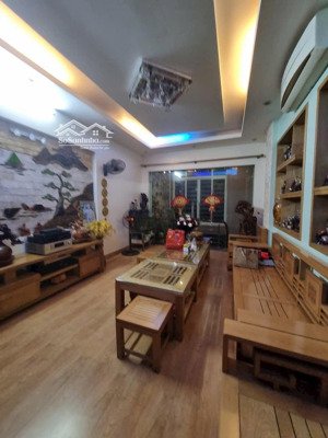 cần bán nhà la khê, phân lô vỉa hè. nhà 5 tầng, 50m2, khu bờ hội, vị trí đẹp 16xx tỷ 