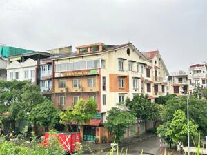 Bán biệt thự căn góc 541 Đường Bát Khối, Phường Thạch Bàn, Long Biên, Hà Nội