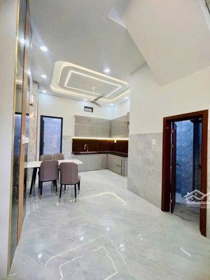 bán nhà mới đẹp 1 trệt 2 lầu hẻm xe hơi tận nơi đường 160 lã xuân oai, nhà sổ hồng riêng