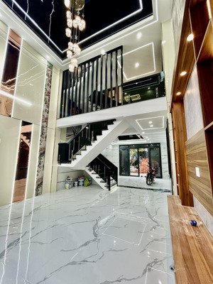 bán gấp nhà bình thành 5 tầng 5.1x13 sân thượng hẻm xe tải giá chỉ 7.3 tỷ