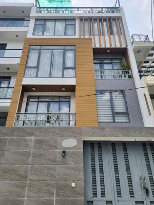 5.5x16m, 4 lầu, hđt 30tr, nhà mt khu nguyễn trọng tuyển, gần công viên hoàng văn thụ, bán 14.8 tỷ