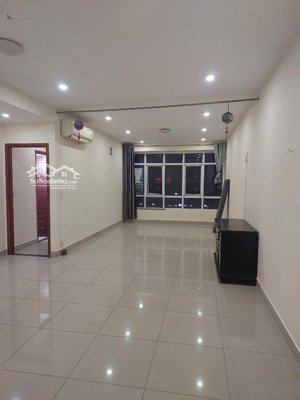 cần cho thuê căn hộ chung cư ngọc phương nam, đ/c 277 bis âu dương lân phường 2 quận 8