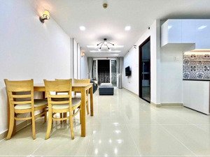 chủ bán gấp giá chỉ 3.030 tỷ alo e: 