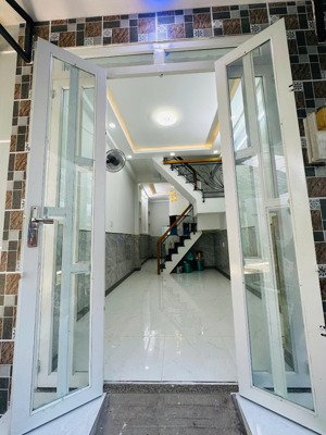 nhà q12 1/ ngắn gần mặt tiền lê văn khương 2 tầng, 2pn, 2wc, có gpxd, chứng nhận số nhà quận 12