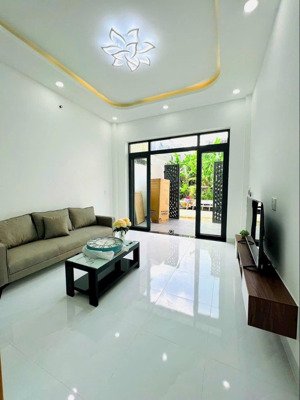 bán nhà riêng tại đường huỳnh tấn phát, quận 7, tp.hcm, 10 tỷ, 75m2, đẹp, nhiều tiện ích