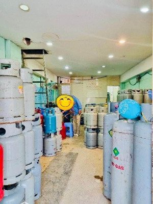 ngã 5 nhà 2 mặt tiền thạch lam nguyễn lý 2 tầng 66m ngang 5 dòng tiền 30tr chỉ 7.x