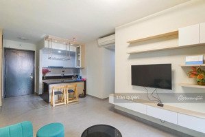 list căn đang bán 2pn giá tốt 9.3 tỷ - view hồ bơi - pháp lí sẵn sàng - nhà xinh - giá tốt