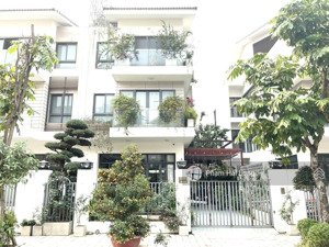 bán biệt thự đối diện công viên hồ nam cường, vị trí đẹp hàng hiếm có một không hai