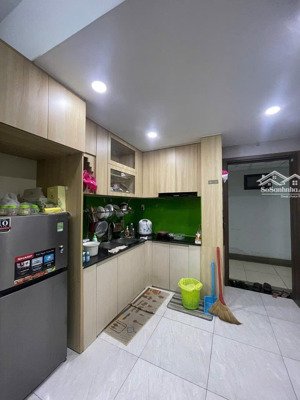 cho thuê căn hộ thủ thiêm garden,đường liên phường,quận 9 gồm 2 pn,1 wc có nội thất:7 tr/tháng