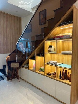 giảm sốc 200 triệu. bán nhanh giá tốt nhà đẹp