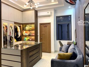 bán nhà hẻm 5m thành thái, p14, q10 dt:4x14m, trệt lửng 2 lầu sân thượng, giá 13 tỷ tl