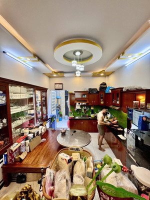 siêu phẩm mặt tiền hiệp thành 44 quận 12 vừa ở vừa kinh doanh nhà mới đẹp ở ngay