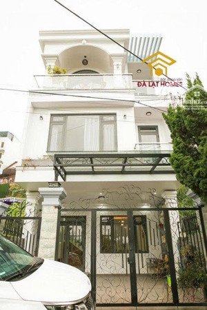 nhà xinh tại kqh thái lâm. khu vực dân trí cao, định cư lâu dài hay nghĩ dưỡng rất lý tưởng.