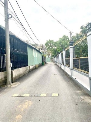 * đất bán, giá 45 tỷ, 750m2 (thổ cư 345m2), đường nguyễn duy trinh, phường phú hữu, tp thủ đức