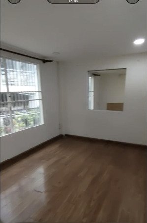 chủ nhà cho thuê nhà nhỏ riêng biệt, trục đường xô viết nghệ tĩnh, gần chợ thị nghè