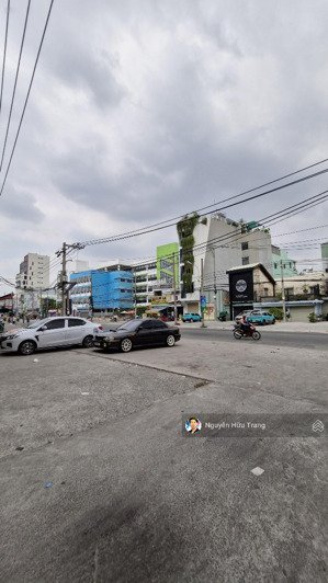 nhà quận 10 - hẻm xe hơi thông cmt8 - 49m2 - 3 tầng - 7.98 tỷ