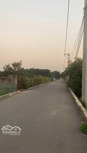 bán đất nền thôn lở gia lâm hà nội 80m2 ngõ thông "2 ô tô tránh" có khoảng "sân chỗ để ô tô free"