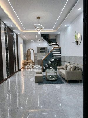 nhà đẹp hẻm ôtô thông ngay chợ 19/5 giáp aeon tân phú