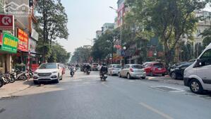 NHÀ DÂN XÂY KHU VIP NGUYỄN SƠN 85M, 3T, MT4M, GARA, Ô TÔ TRÁNH, NGÕ THÔNG, DÂN TRÍ CAO.