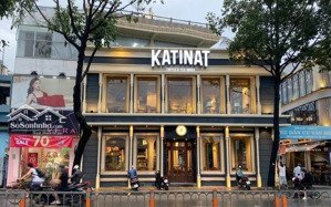 không sản phẩm so sánh! bán mặt tiền bà huyện thanh quan - dt: 16 x 16m - hđt: 250tr