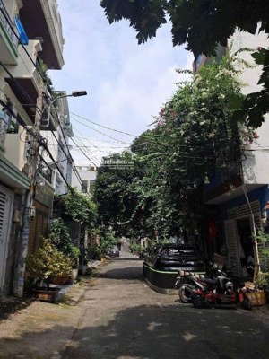 siêu phẩm hương lộ 2 4x20m chuẩn đẹp 4 tầng đúc 8.x tỏi